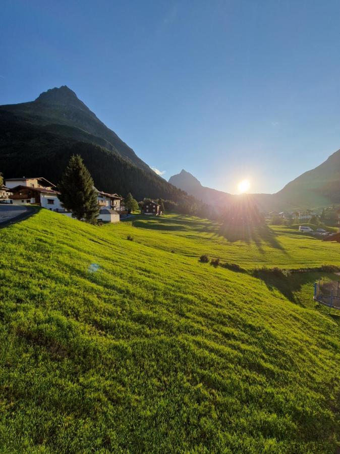 Alpenchalet Melanie - Inklusive Silvretta Card Premium Galtür Esterno foto